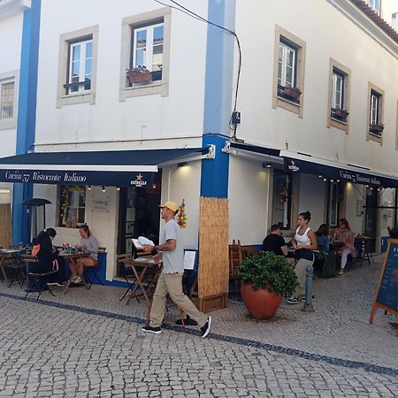Arthouse Surf Ericeira Hotel Exterior photo