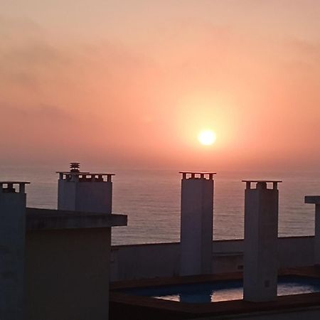 Arthouse Surf Ericeira Hotel Exterior photo