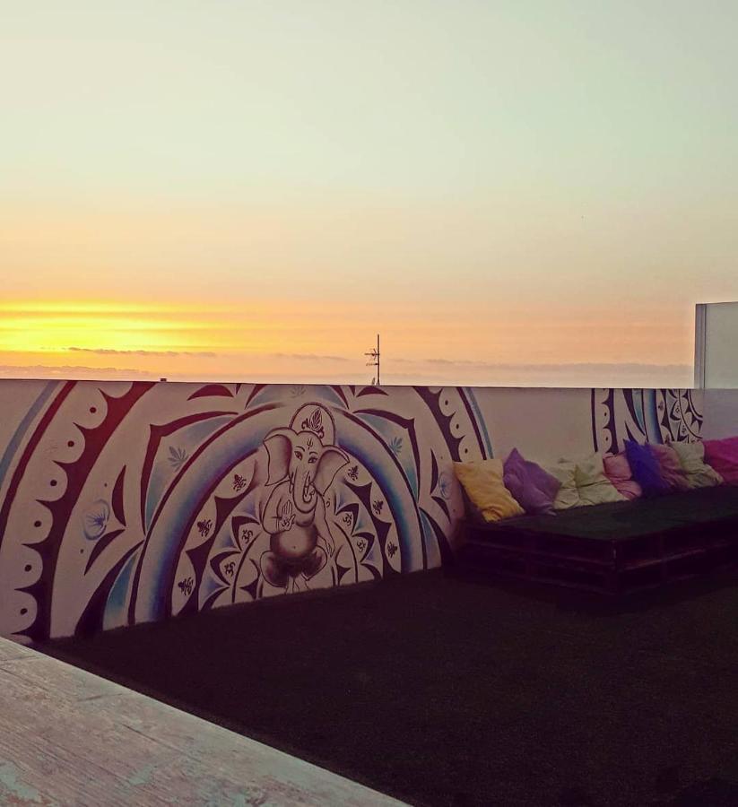 Arthouse Surf Ericeira Hotel Exterior photo